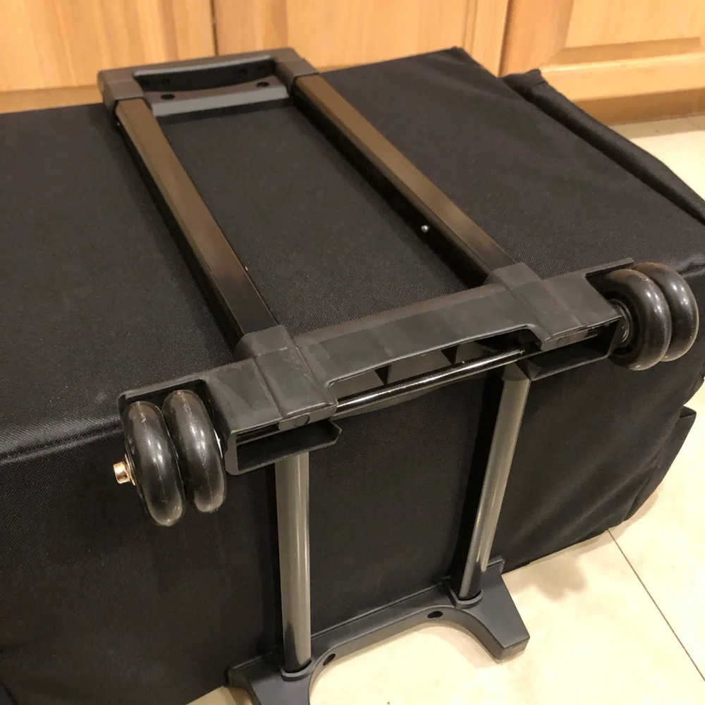 Makeup Professional milady Black Rolling Bag Case Organizer; Hairstyling, Travel